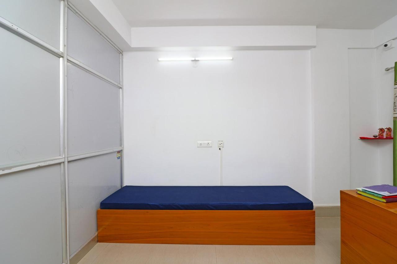 Oyo 30269 Amar Raj Inn Kolkata Luaran gambar