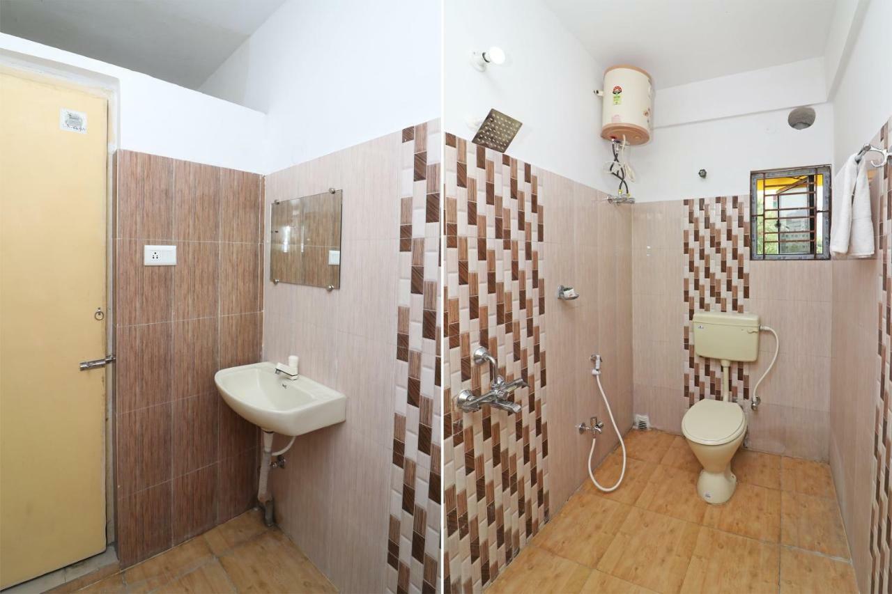 Oyo 30269 Amar Raj Inn Kolkata Luaran gambar